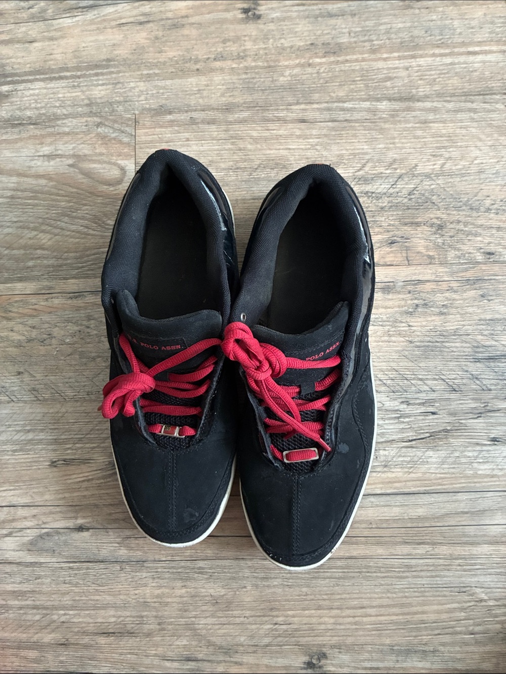 Men's Black Athletic Sneakers with Red Laces